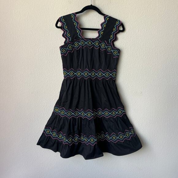Celia B Umi Embroidered Mini Dress in Black Size S - Picture 2 of 7